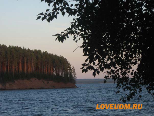 зя вид с деревом на каму копия